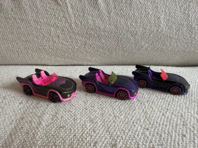Carrinho Hot Wheels monster High lote