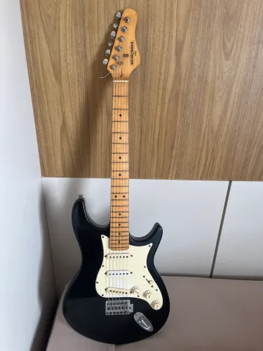 Guitarra Behringer vendo ou troco