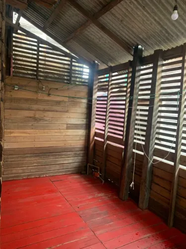 VENDO CASA EM AREA DE RESSACA 20 MIL