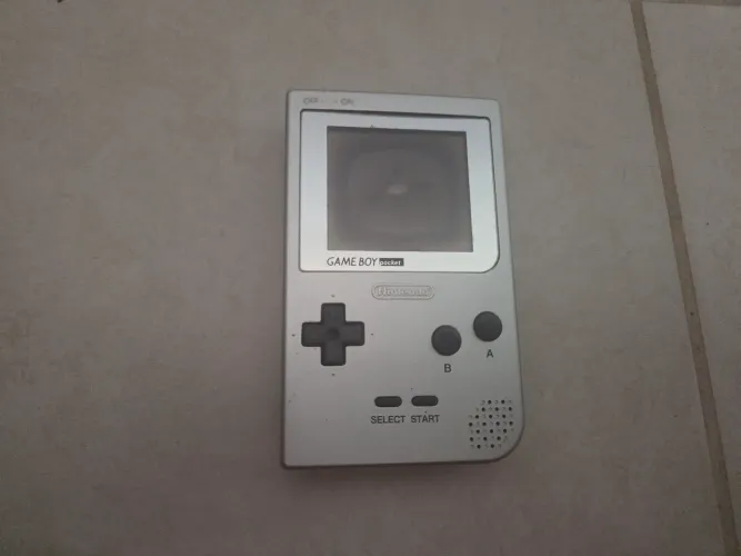 Game Boy Pocket