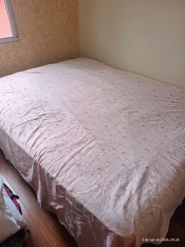 Cama box em bom estado