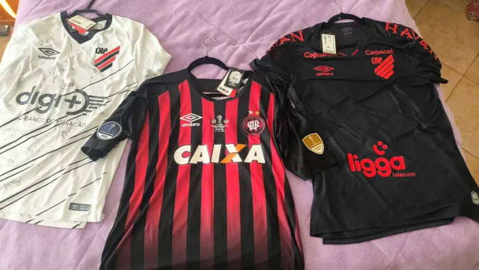 Camisas Atlético paranaense na etiqueta - T.r.o.c.o