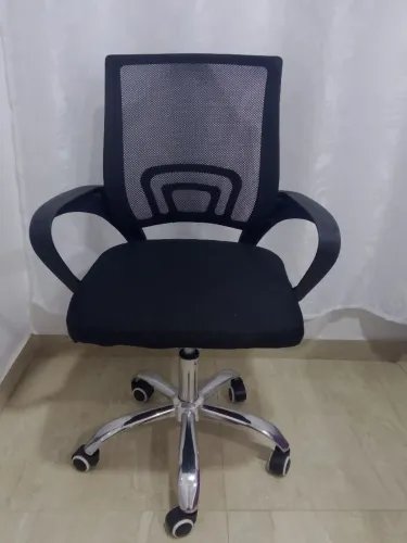 Cadeira de escritório giratória
