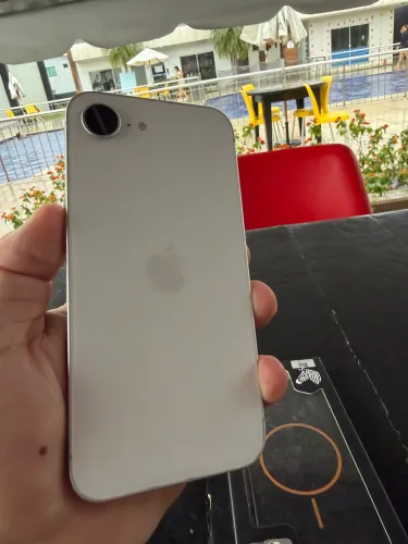 iPhone 16e 128GB ESTADO DE NOVO/ AINDA NA GARANTIA APPLE