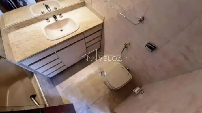 Apartamento : Padrão / Residencial / Lagoa