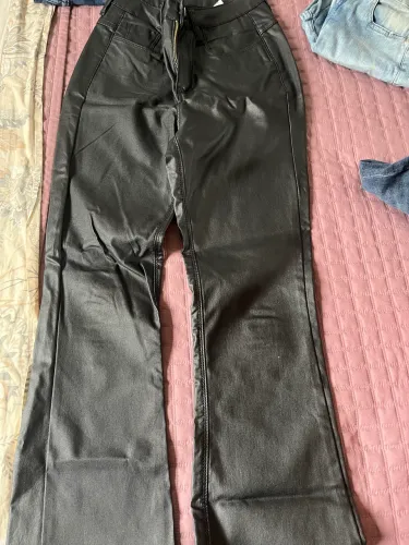 Vendo lote de roupas femininas 