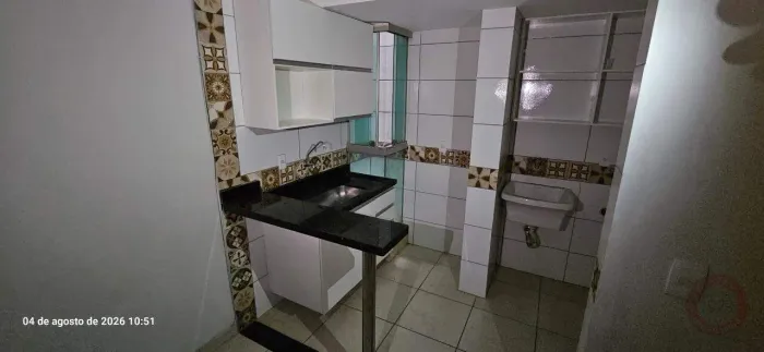 KITINETE - QN 14B CONJ 5 LT 20 APT 101 FUNDOS