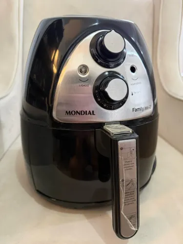 Panela elétrica Mondial USADA!