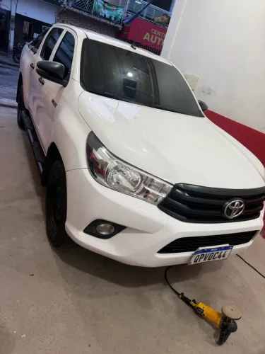 Toyota Hilux CD 4X4 2.8 Diesel Mec. 2019