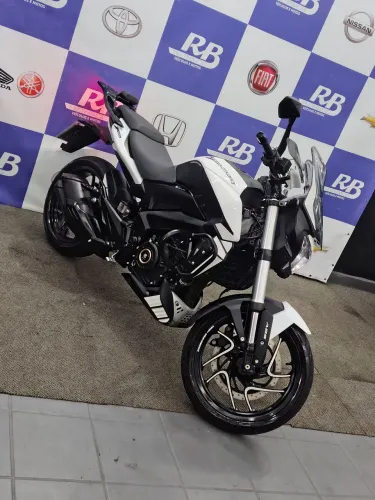 Dominar D400 - Garantia de fábrica