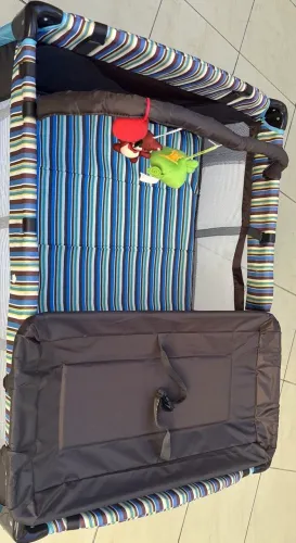 Berço camping, trocador, colchão e bolsa para transporte! $300,00 (retirada no local)