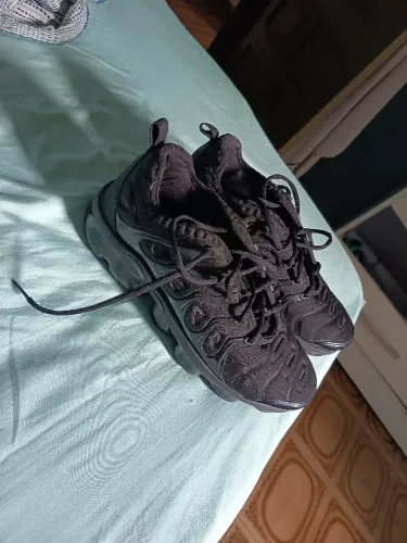 Tênis Nike Air VaporMax Plus All Black - Usado apenas 2x (Semi-novo