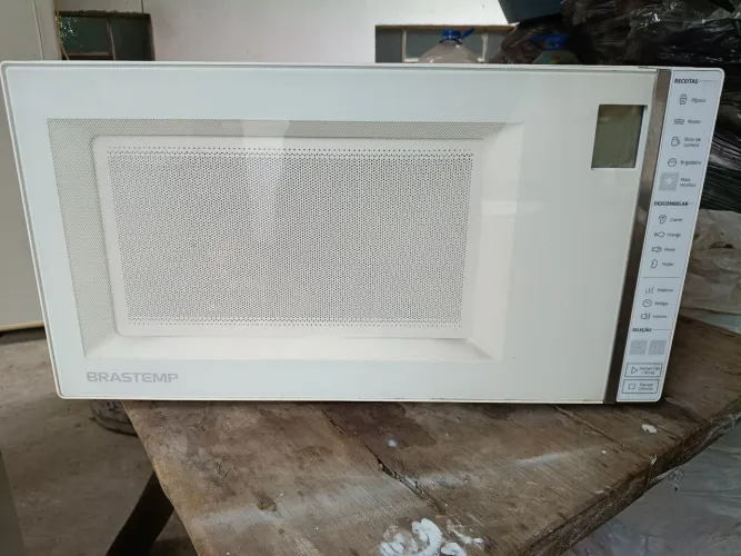 Micro-Ondas Brastemp 32L 220V