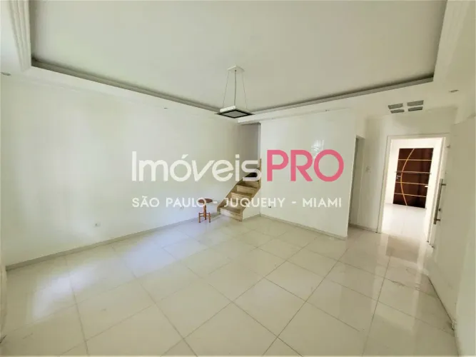 Casa assobrada na vila olímpia com 156m² 03 quartos