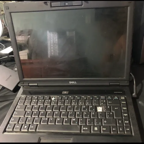 Notebook Dell inspiron 1428 com defeito