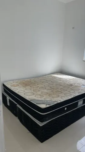 Cama box queen