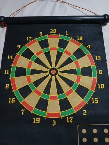 Jogo de dardos magnético acompanhados de 6 dardos magneticos