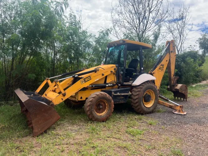 VENDO RETRO 2010 JCB