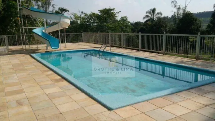 Chácara com 4 dormitórios à venda, 20000 m² por R$ 2.600.000 - Cajuru - São José dos Campo