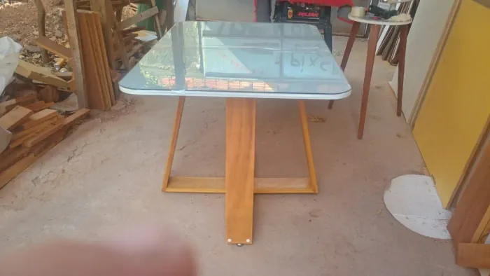 Mesa retangular com vidro 120x80