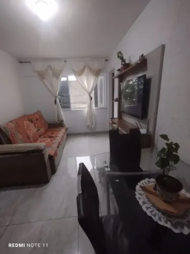 Apartamento com 2 dormitórios à venda, 60 m² por R$ 210.000,00 - Comendador Soares - Nova 