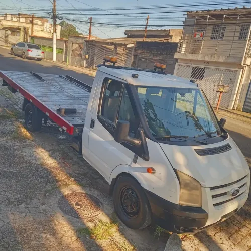 Ford Transit Furgão 3330 2.4 Tdci Curto Dies. 2011