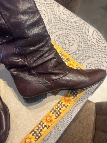 Bota F couro 37