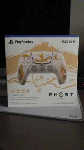 Dualsense Ghost of Youtei - Dourado