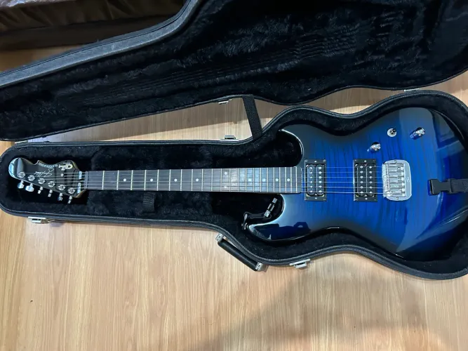 GUITARRA G&L SUPERHAWK JERRY CANTRELL SIGNATURE