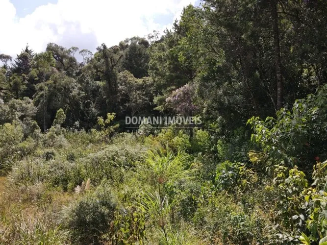 Amplo Terreno à Venda na Região do Atalaia - Campos do Jordão/SP