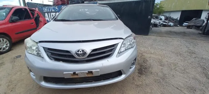 Sucata Corolla gli 1.8 2012 2013 somente Para retirada de peças 