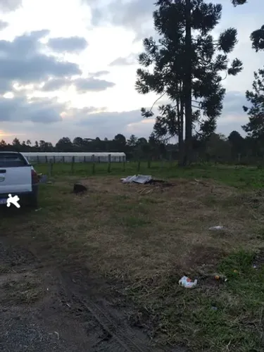 Terreno em Sjp na Col. Murici , troca carro