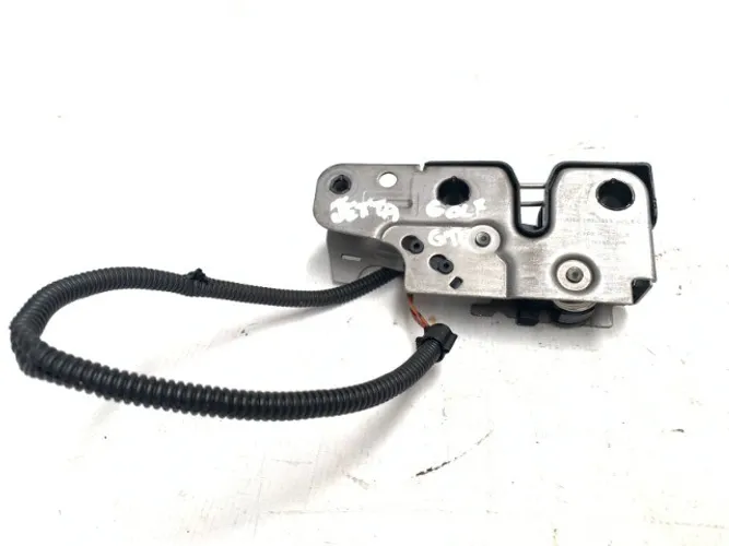 Fechadura Capo VW Jetta Variant  - 2008 a 2012 (Original/Usada)