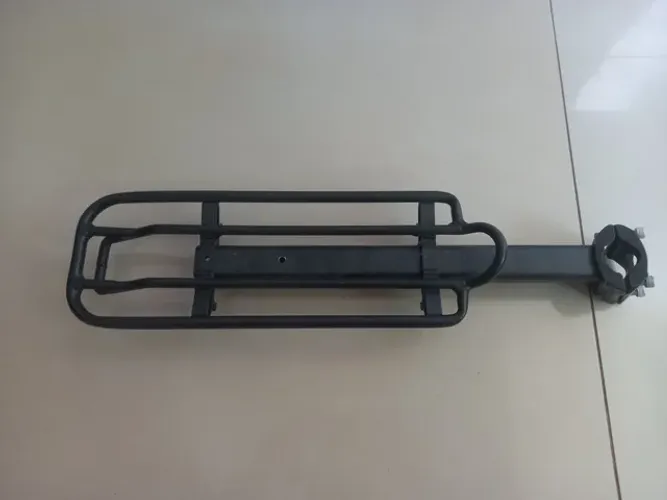 Bagageiro flutuante