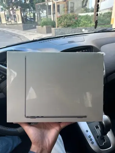 Oportunidade MacBook 13 M2 lacrado