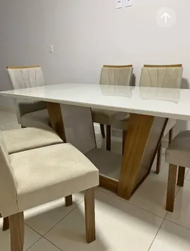 Jogo de mesa 6 cadeiras Poly (nova)
