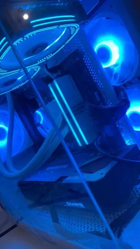 PC Gamer Novo/caixa B550 TuF Ryzen 7 5700X 4.6Ghz 32gb 3600mhz Rx 7600 8Gb 1tm.2