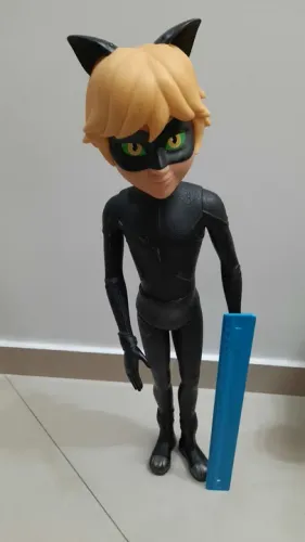 Boneco do Gato Noir - Miraculous Ladybug