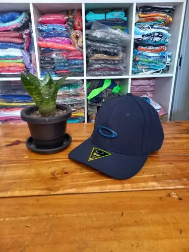 Bonés OAKLEY várias cores