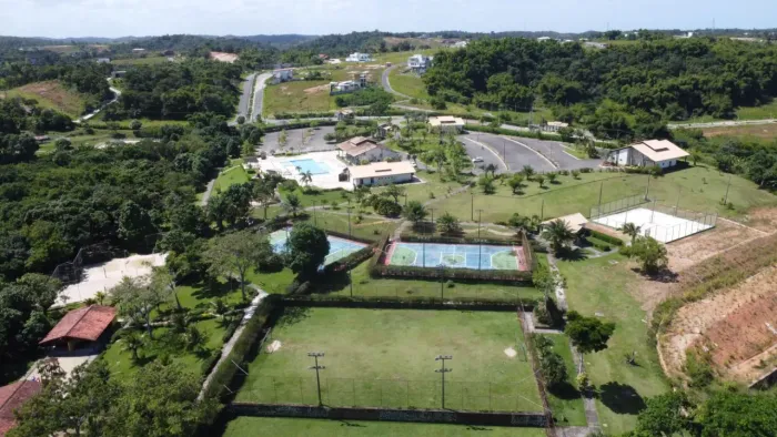 Fazenda Real - Simões Filho. Condomínio Fazenda. Lote com 731m² - Plano.