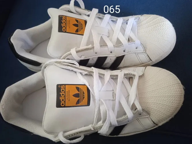 Tênis Adidas superstar original n36br 
