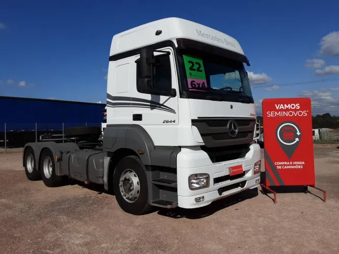 Mercedes-Benz Axor 2644 S/33 6X4E5 2022/2022 Vamos Seminovos Curitiba