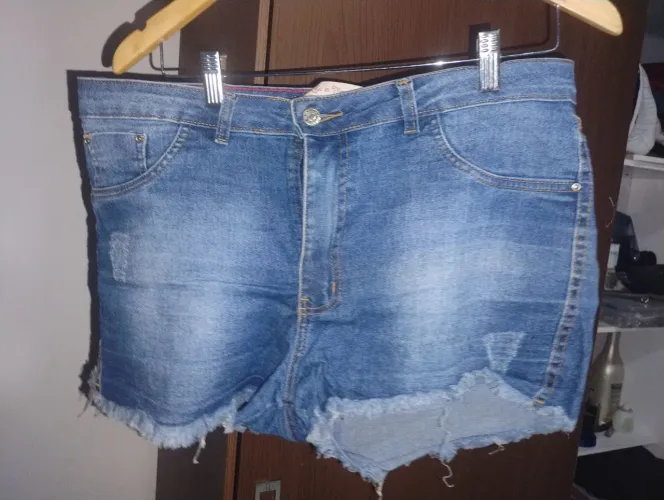 Shorts Jeans (Tamanho 46) nova