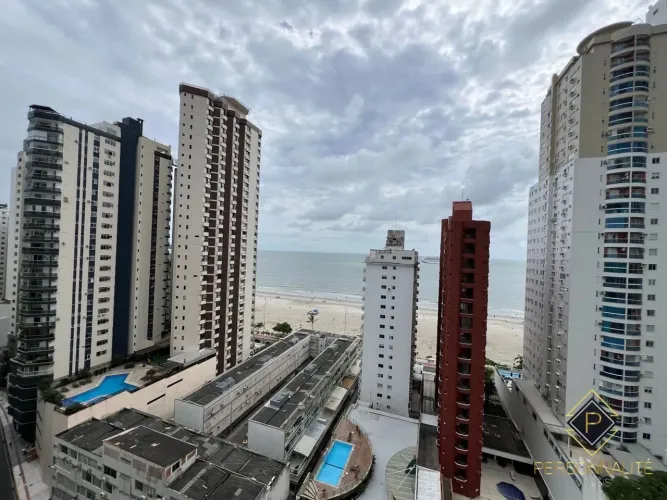 Apartamento à venda no Centro - Balneário Camboriú/SC quadra mar