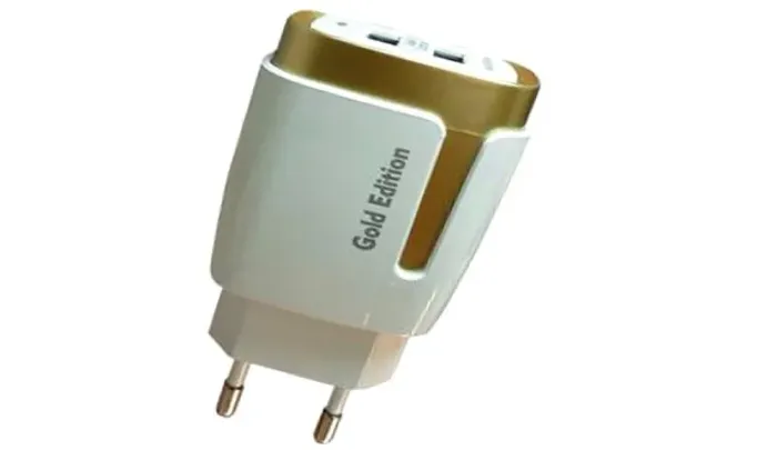 Carregador Gold Edition Maximus Ge-567 com 2 Portas Usb + 1 Cabo Tipo C - Branco e Dourado