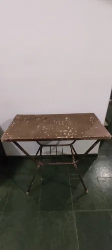 Mesinha de apoio vintage