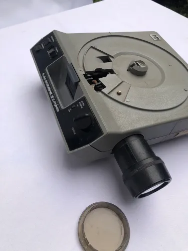 Projetor de slides antigo 