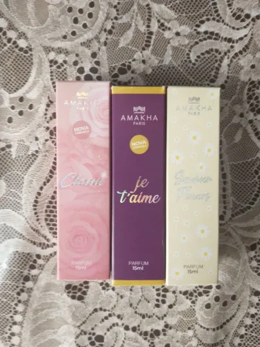 O cheiro da conquista na palma da sua mão - Amakha Paris - perfumes de bolso.