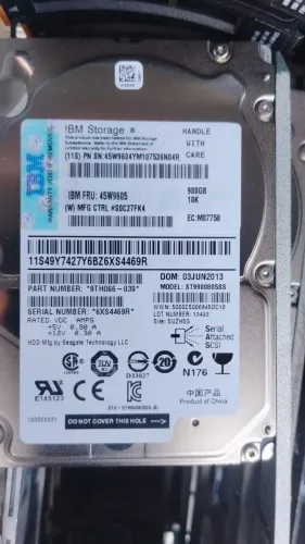 HDs IBM 900 GB 10K