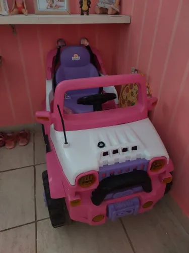 Carrinho jeep infantil ate 7 anos
